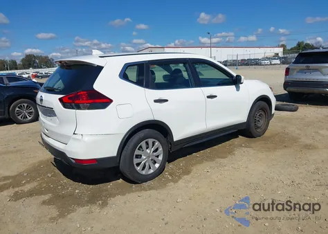 2017 Nissan Rogue S z USA, uszkodzony, nr VIN 5N1AT2MT8HC892807